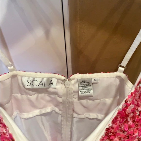SCALA sz 6 Pink and white gradient color! - Picture 5 of 7